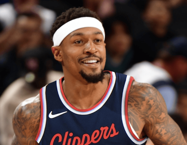 驰赢策略 祖巴茨：比尔在太阳不适配，现在他身边有登炮这样的真控卫